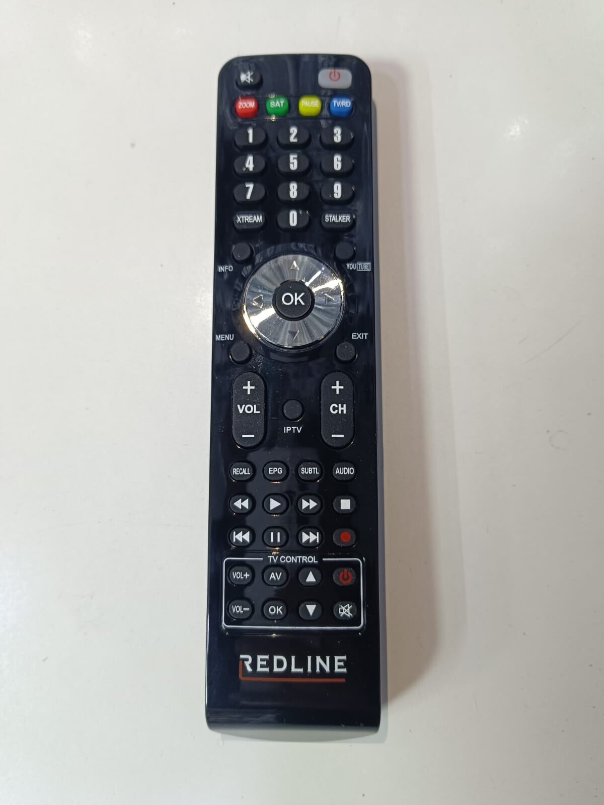 Redline Ts 2500 Hevc Akıllı Uydu Kumandası Orjinal